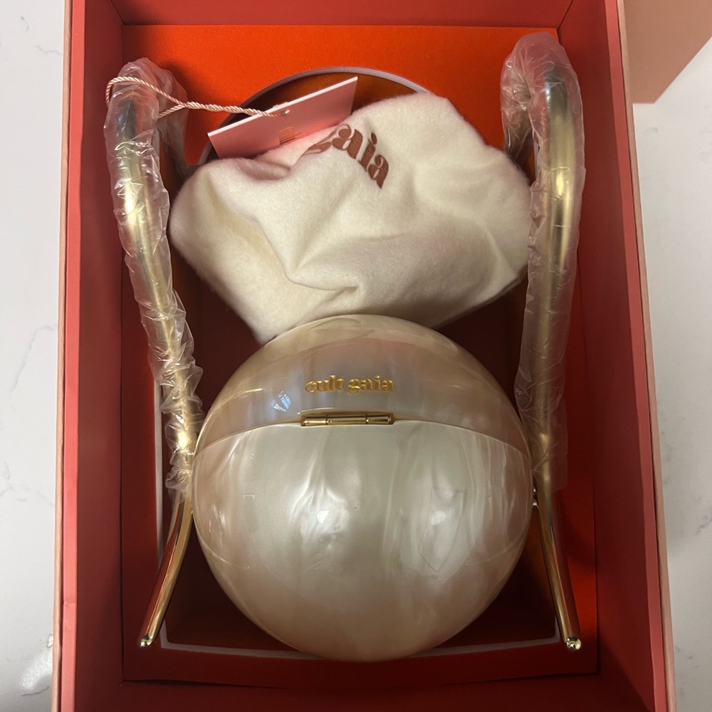 NWT Cult Gaia Pearl Top Handle Bag